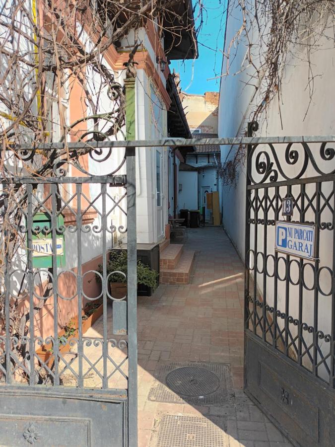 Casa Liveni Apartment Bucureşti Ngoại thất bức ảnh