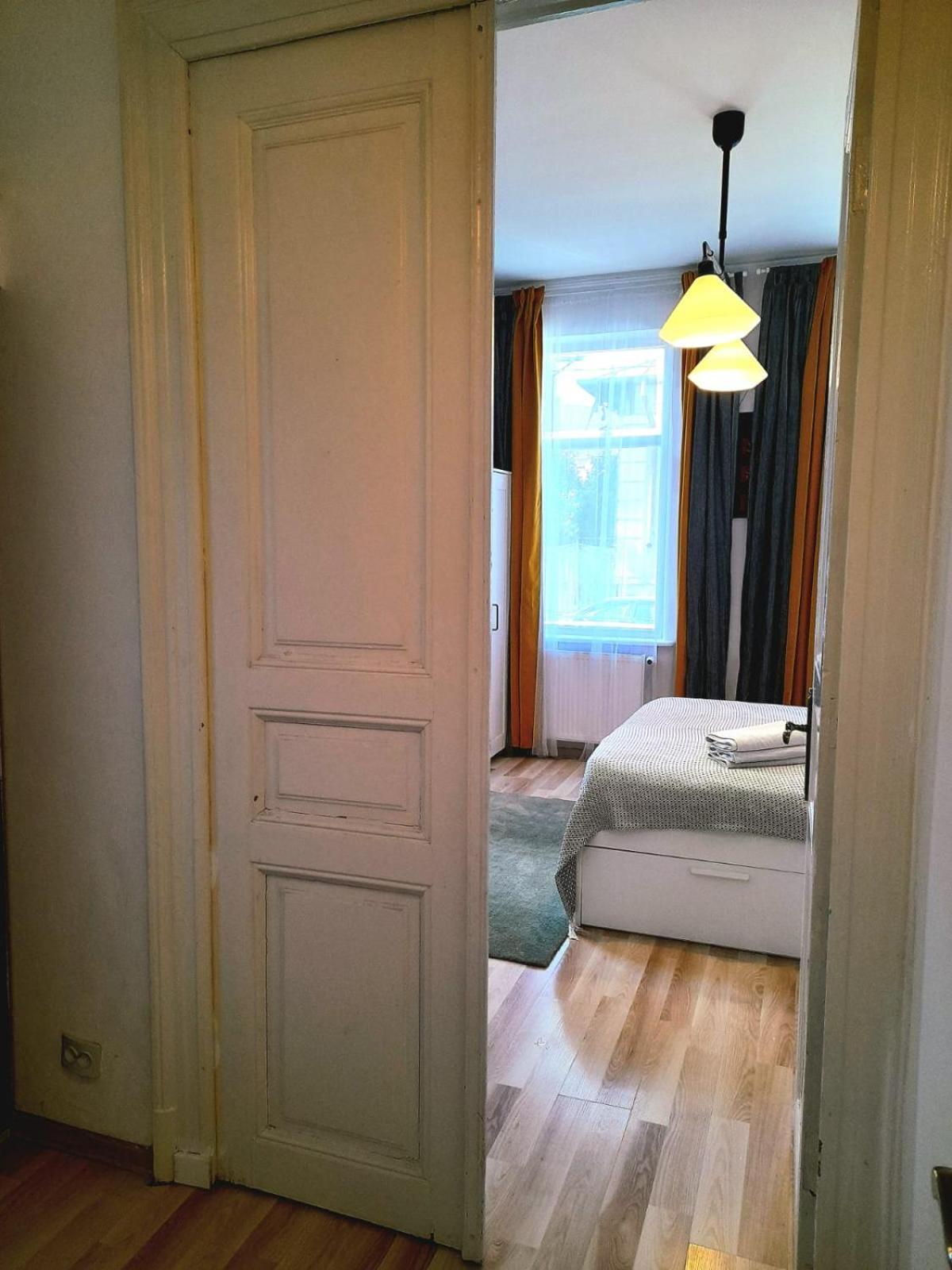 Casa Liveni Apartment Bucureşti Ngoại thất bức ảnh